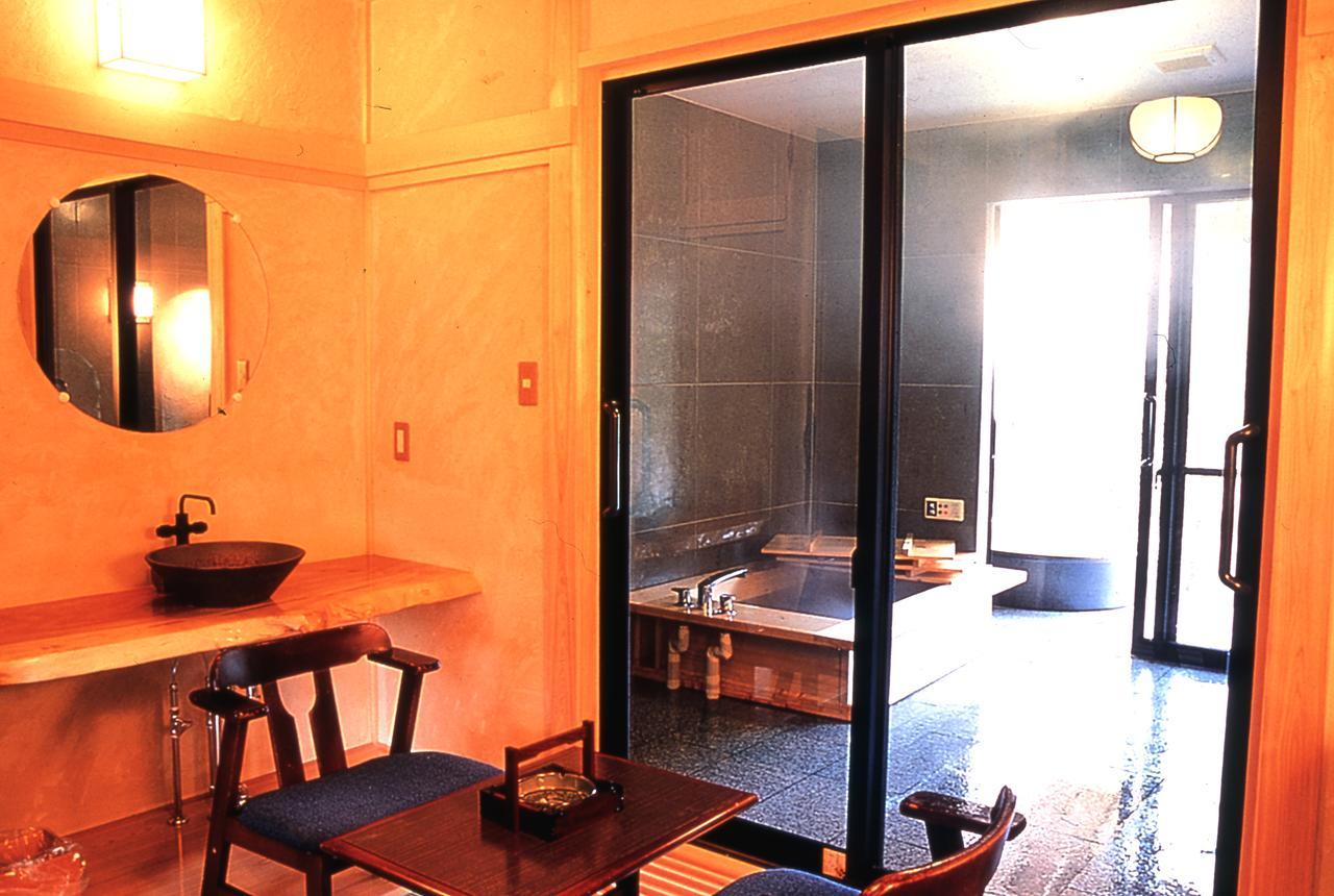 Oyado Sansui Hotel Ачи Екстериор снимка